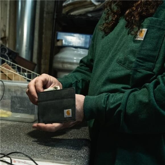 Men's Casual Saddle Leather Wallets, Available in Multiple Styles and Colors - Picture 7 of 8